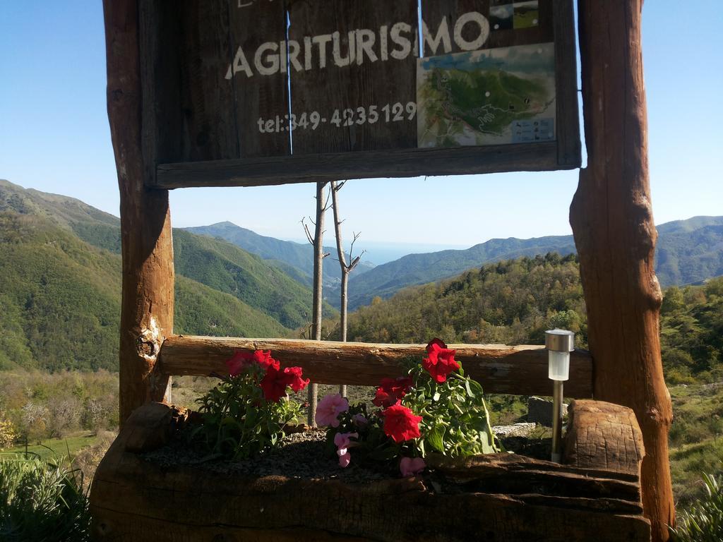 Hotel Agriturismo La Fontana Dell'Olmo Molini di Triora Exteriér fotografie